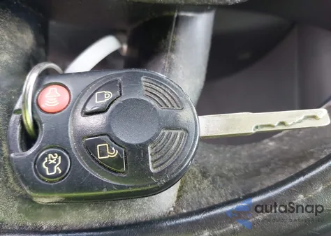 2016 Ford Focus S из США, поврежденный, VIN 1FADP3E2XGL406651